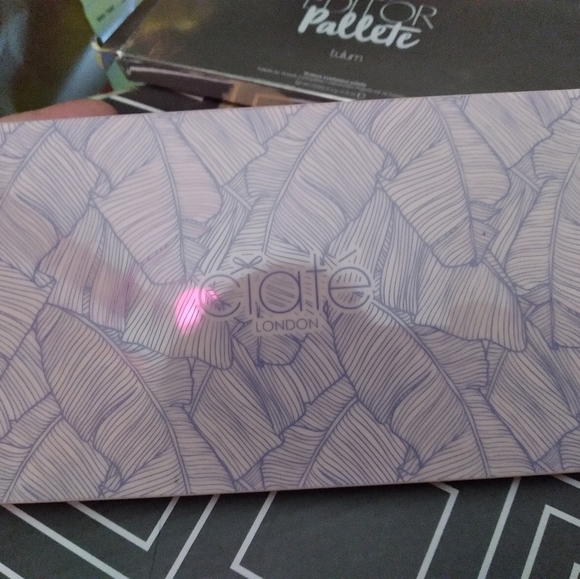 Ciate London pro pallet editors eyeshadow pallet - Picture 7 of 8